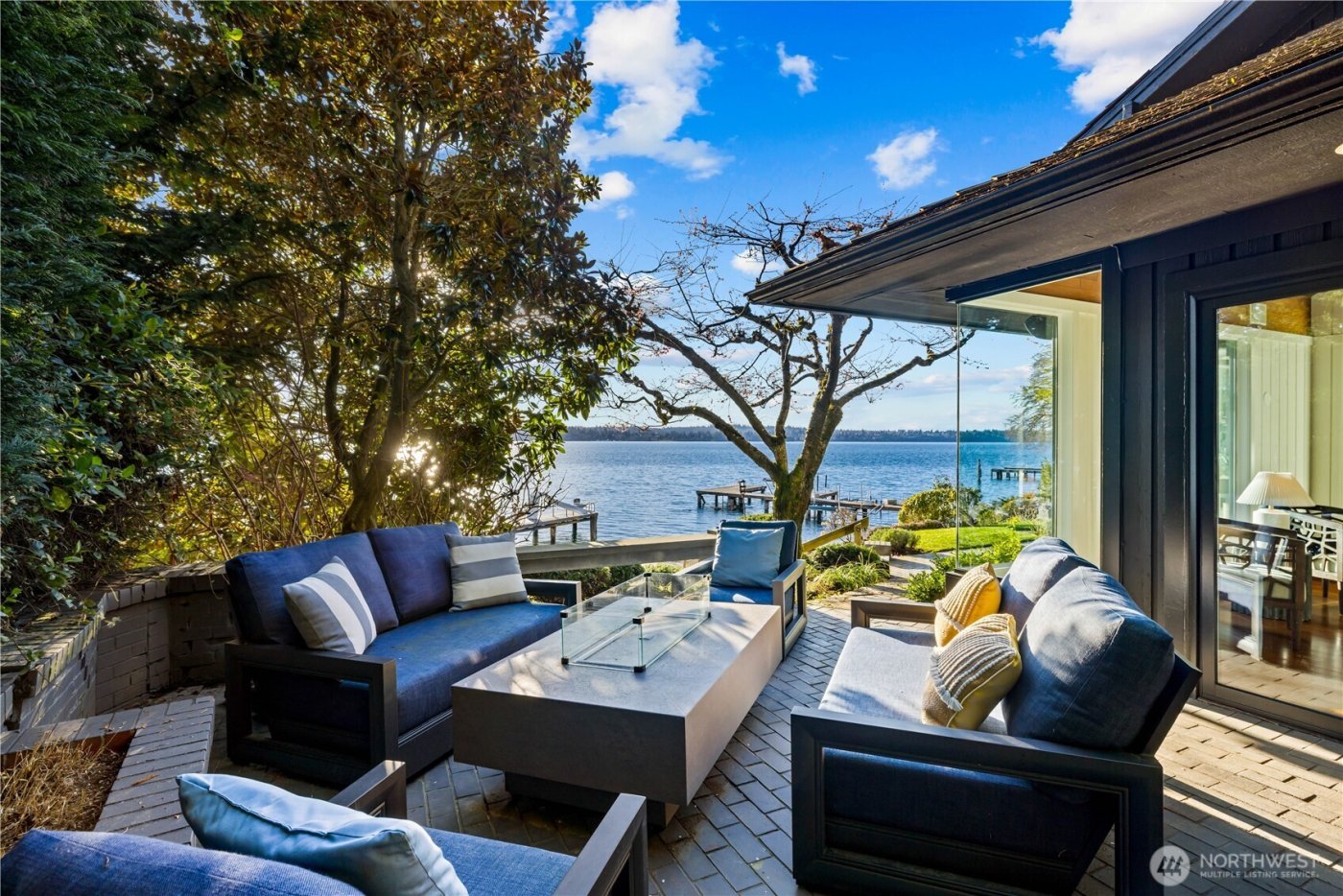 18 Holly Lane , Mercer Island, WA 98040