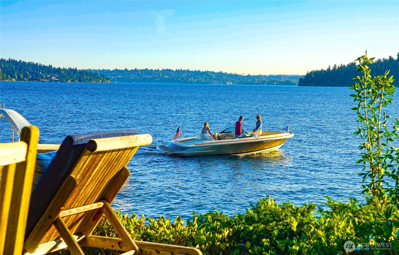 18 Holly Lane , Mercer Island, WA 98040