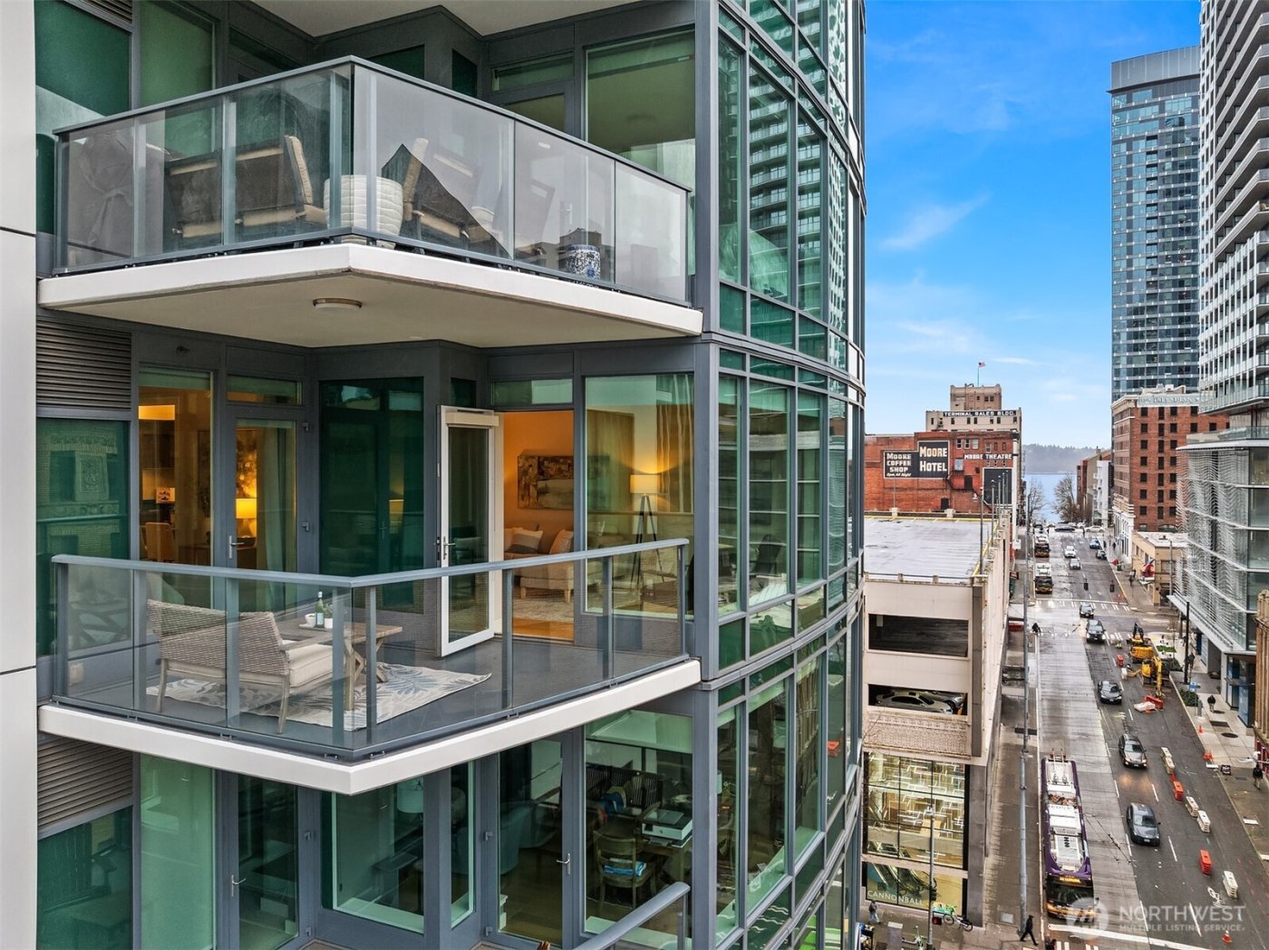 1920 4th Avenue #812, Seattle, WA 98101