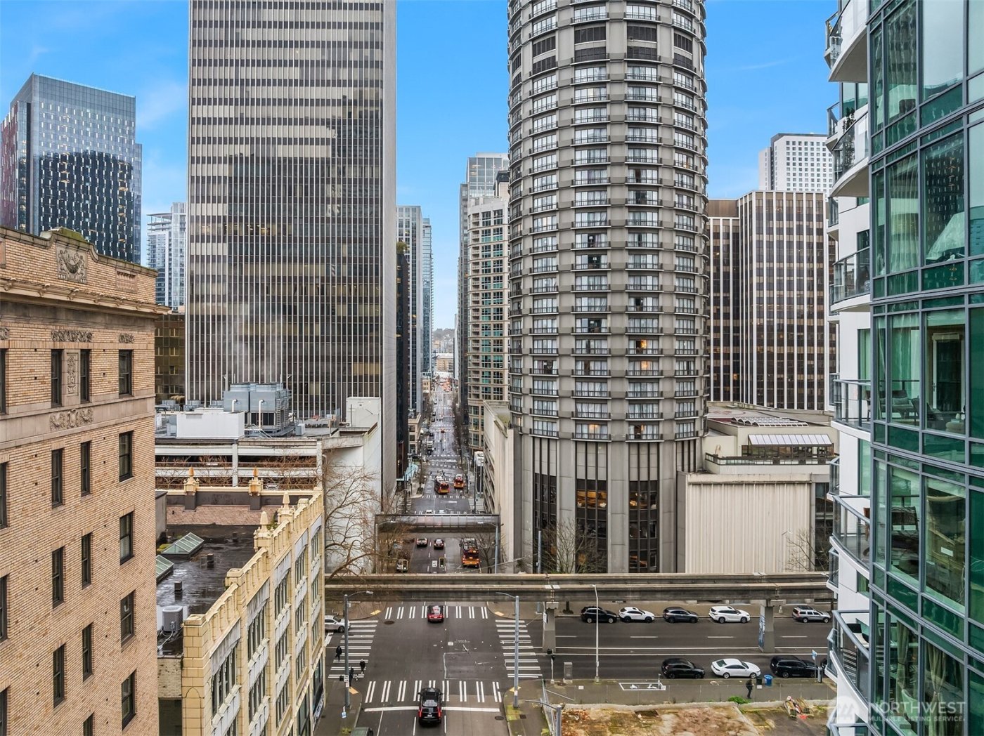 1920 4th Avenue #812, Seattle, WA 98101