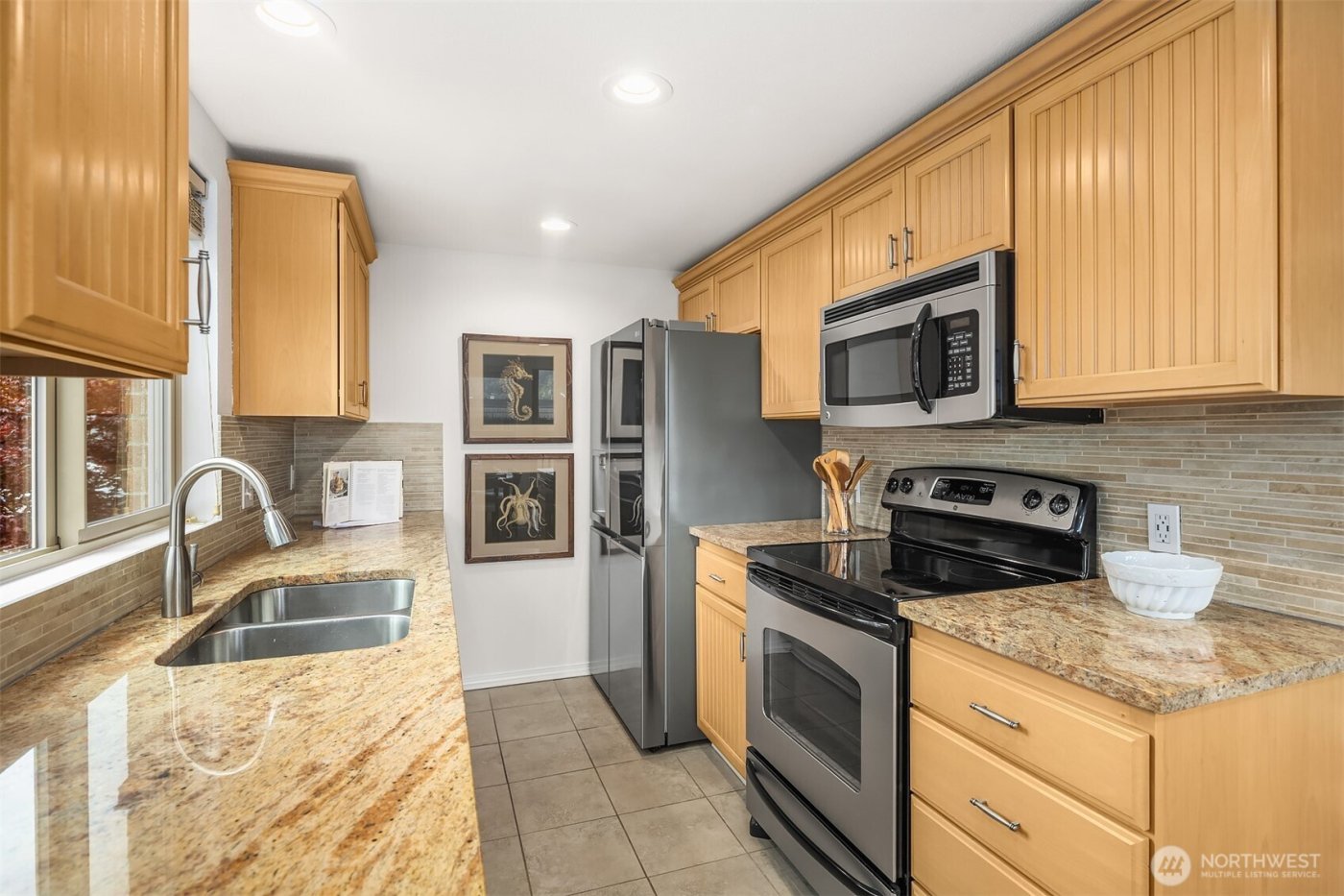 3834 175th Avenue NE #209, Redmond, WA 98052