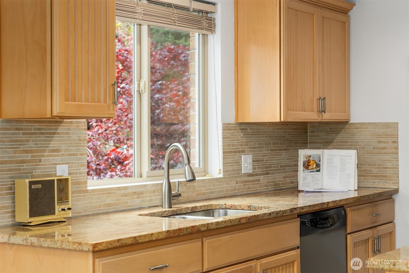 3834 175th Avenue NE #209, Redmond, WA 98052