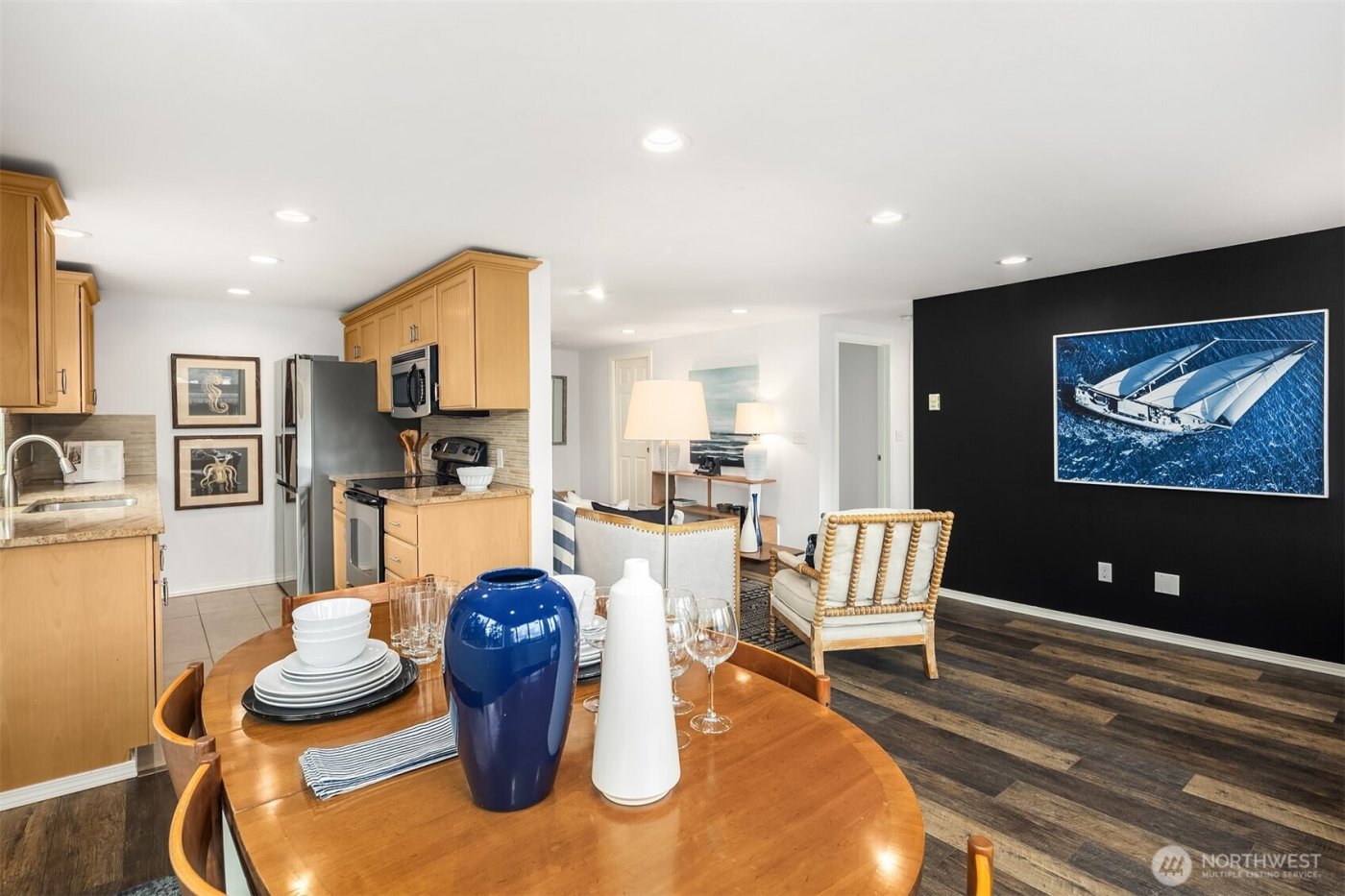 3834 175th Avenue NE #209, Redmond, WA 98052