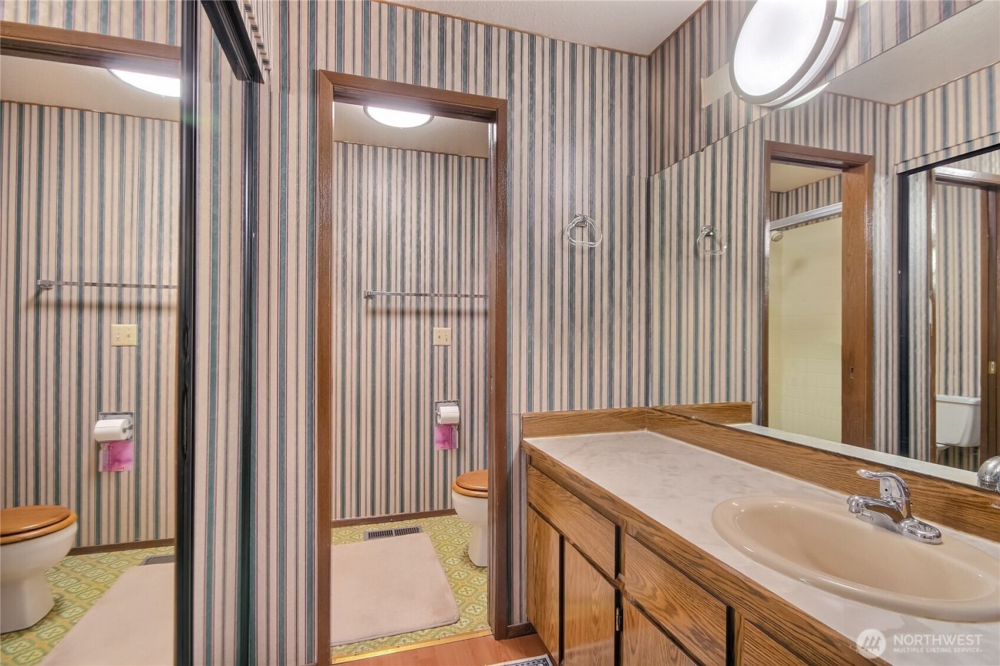 517 SW 324th St , Federal Way, WA 98023