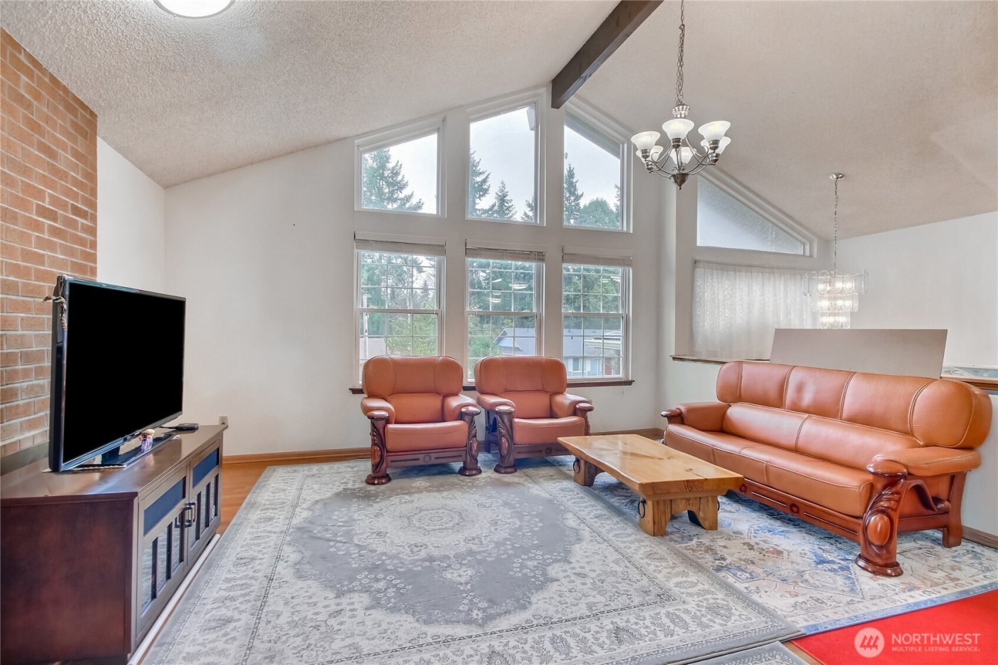 517 SW 324th St , Federal Way, WA 98023