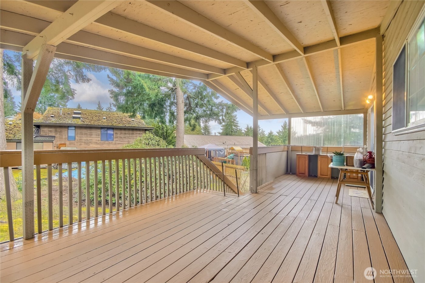 517 SW 324th St , Federal Way, WA 98023