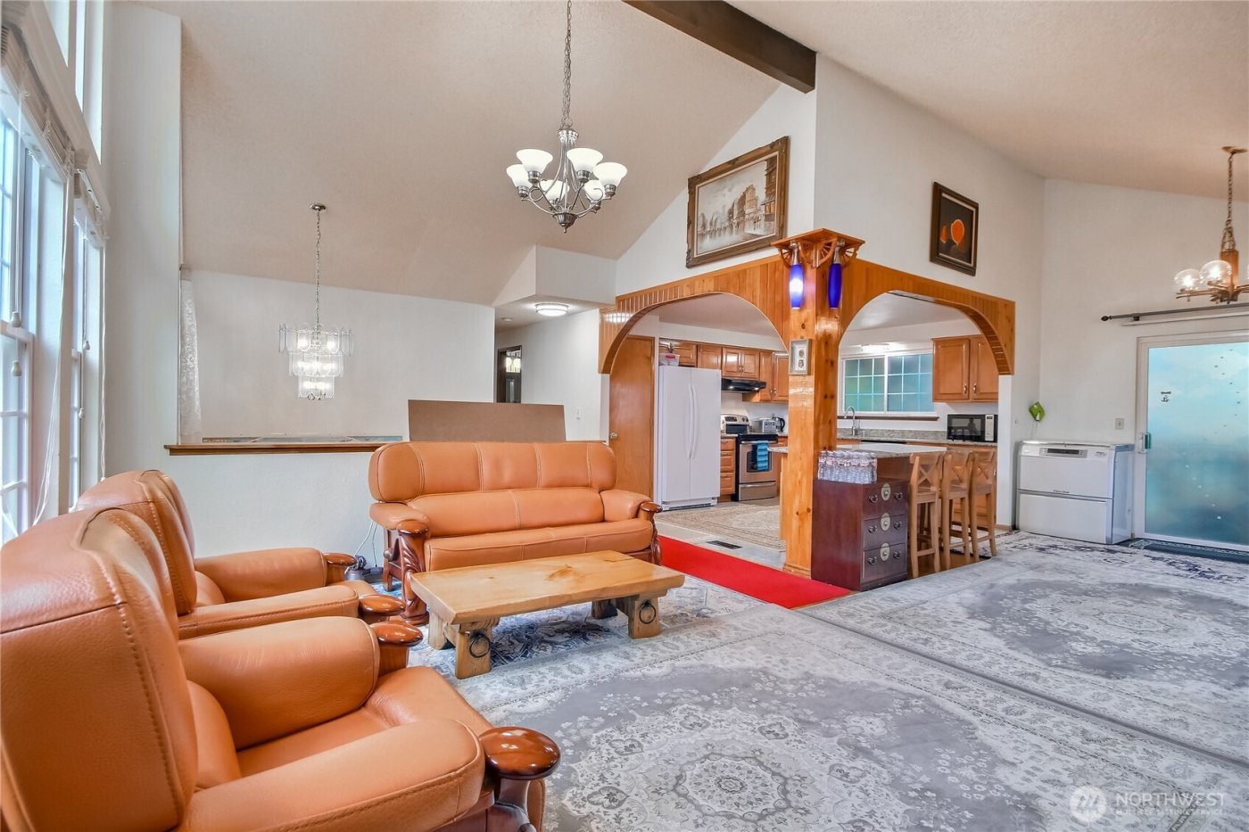 517 SW 324th St , Federal Way, WA 98023