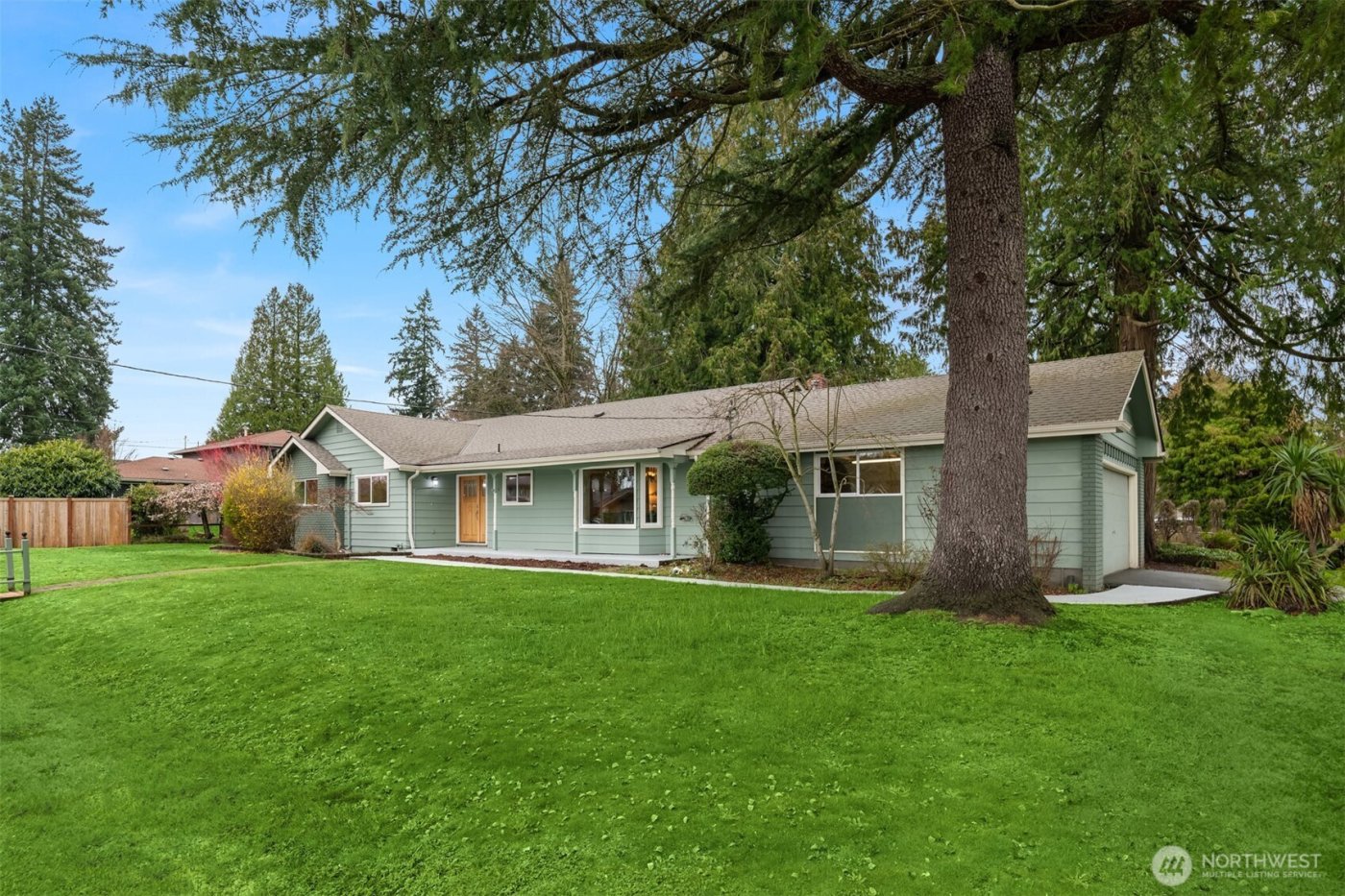 1113 180th Street SW, Lynnwood, WA 98037