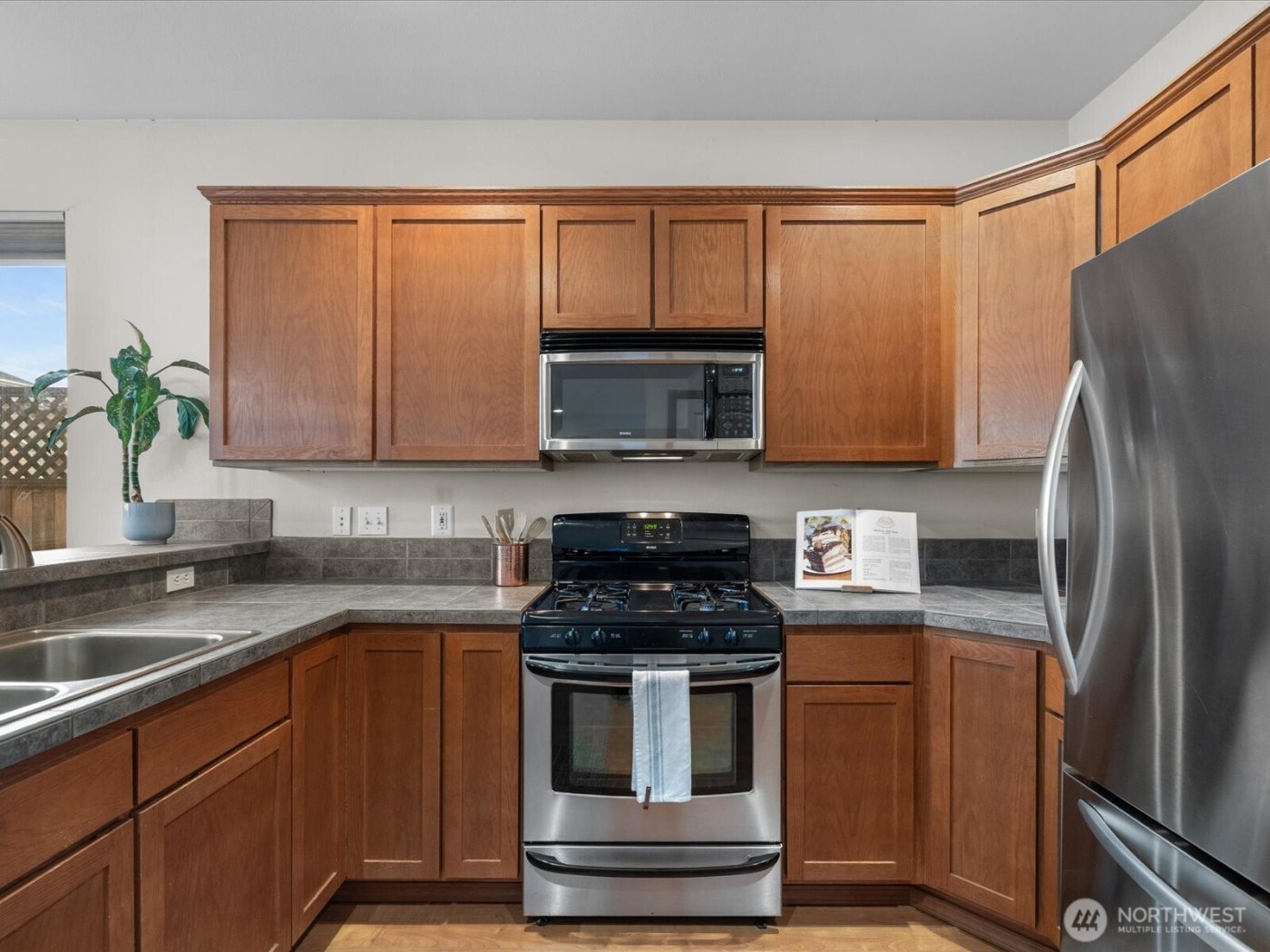 12324 29th Place W #6, Everett, WA 98204