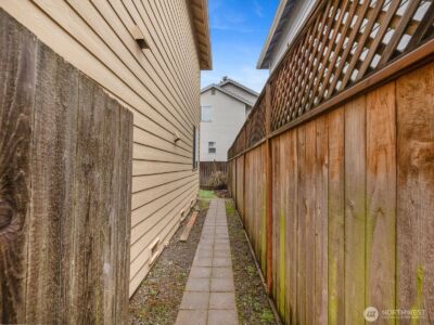 12324 29th Place W #6, Everett, WA 98204 - Photo 33