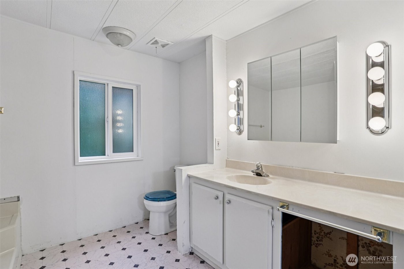 34408 NE 111th Street , Carnation, WA 98014