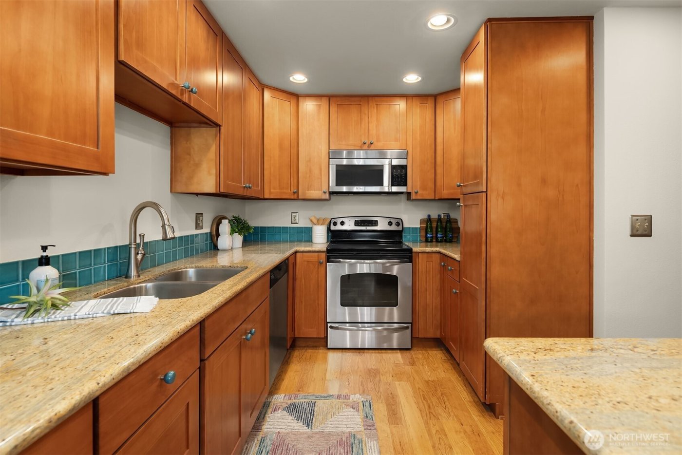 6300 Sand Point Way Way NE #111, Seattle, WA 98115