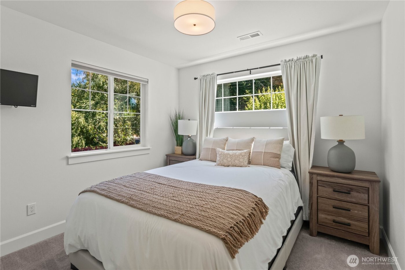 3922 82nd Avenue Ct W, University Place, WA 98466