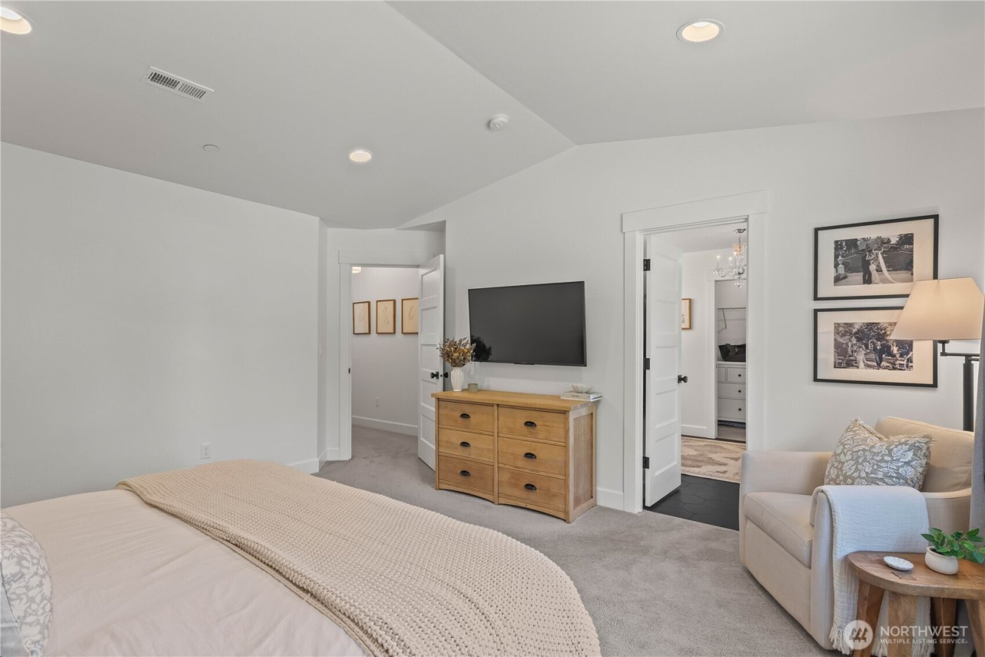 3922 82nd Avenue Ct W, University Place, WA 98466