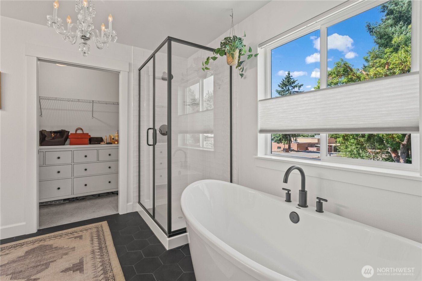 3922 82nd Avenue Ct W, University Place, WA 98466