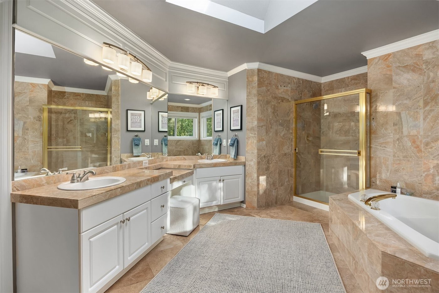 1741 267th Court SE, Sammamish, WA 98075