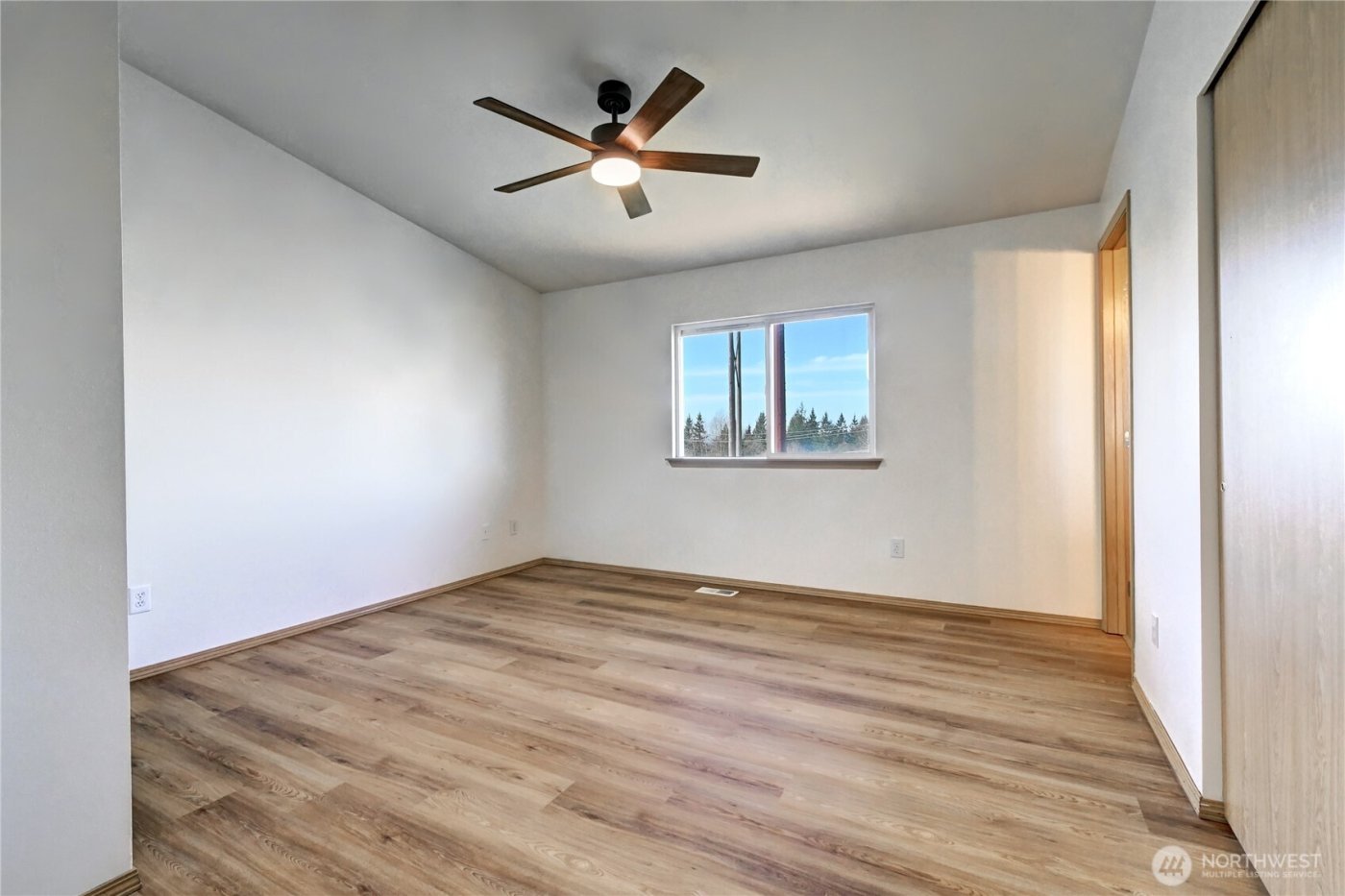 8025 Vista Drive , Arlington, WA 98223