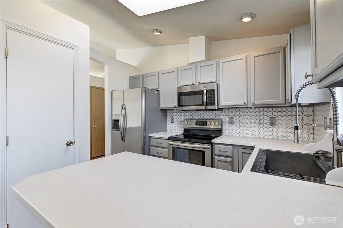 8025 Vista Drive , Arlington, WA 98223