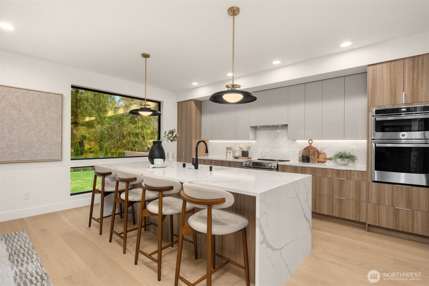 22900 101st Avenue SE, Woodinville, WA 98077-8004