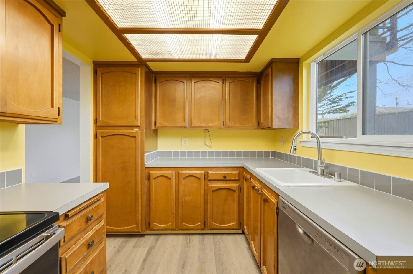 820 Cady Road #H101, Everett, WA 98203