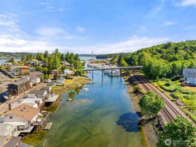 2423 Day Island Boulevard W, University Place, WA 98466 - Photo 39