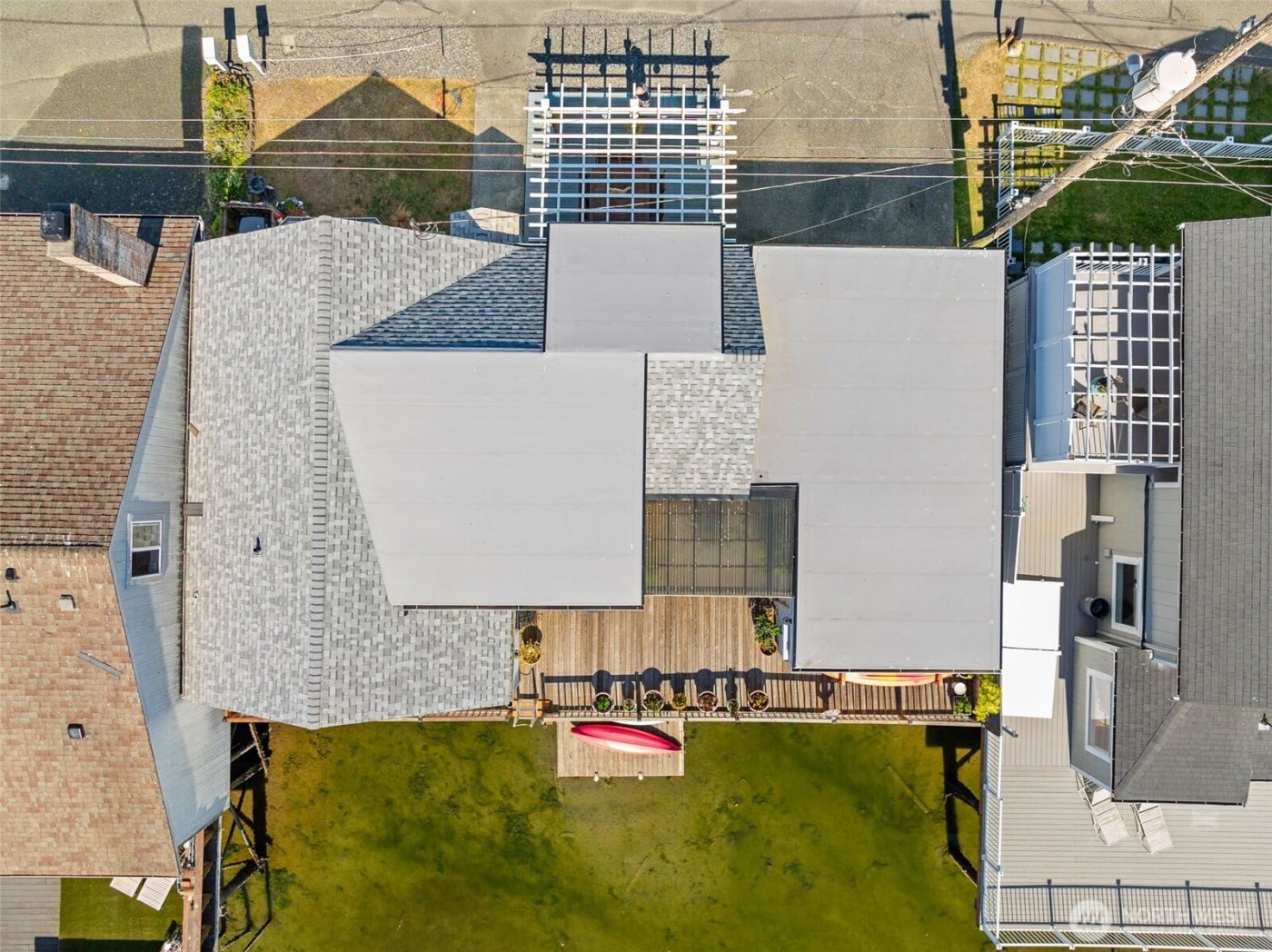 2423 Day Island Boulevard W, University Place, WA 98466