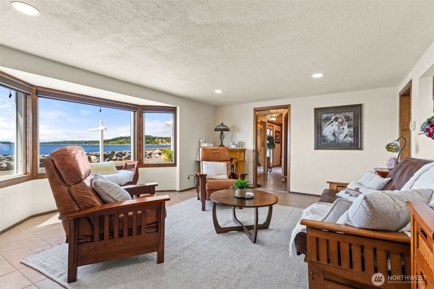 2423 Day Island Boulevard W, University Place, WA 98466