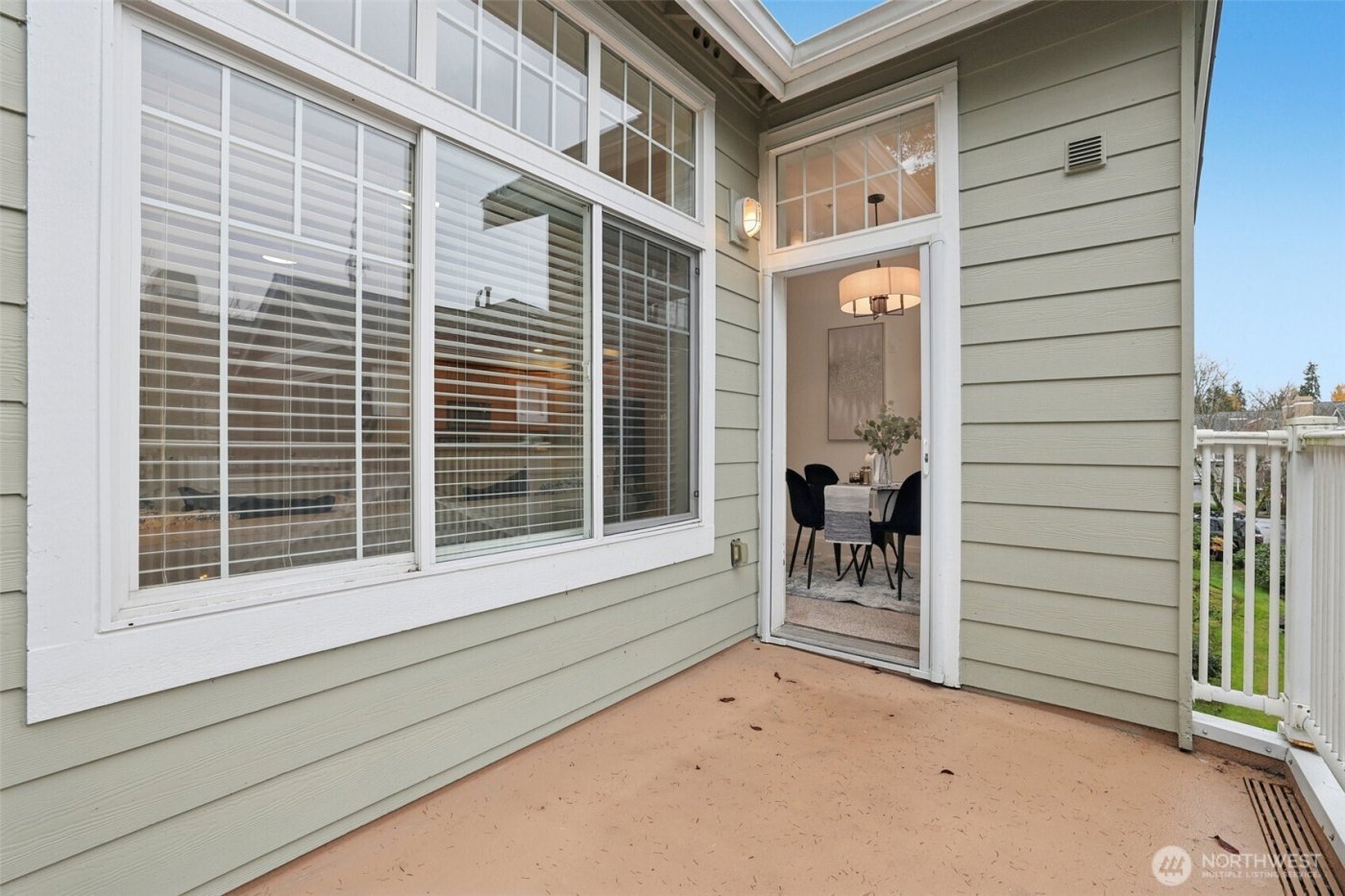 4322 NE 5th Court #105, Renton, WA 98059