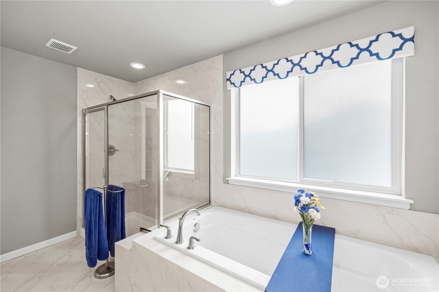 20602 SE 258th Place , Covington, WA 98042