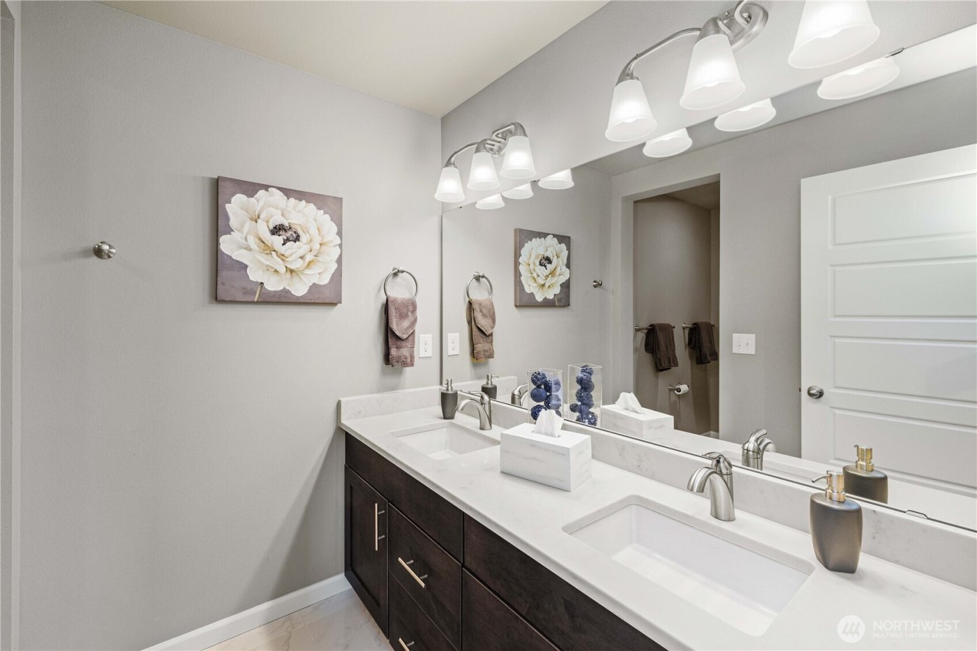 20602 SE 258th Place , Covington, WA 98042