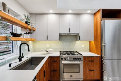 8605 5th Avenue NE #B, Seattle, WA 98115 - Photo 13