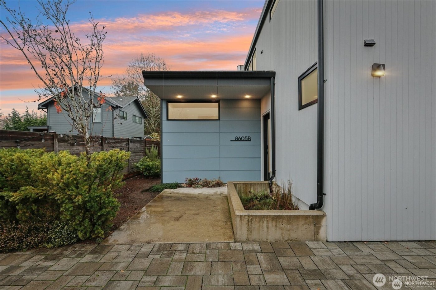 8605 5th Avenue NE #B, Seattle, WA 98115