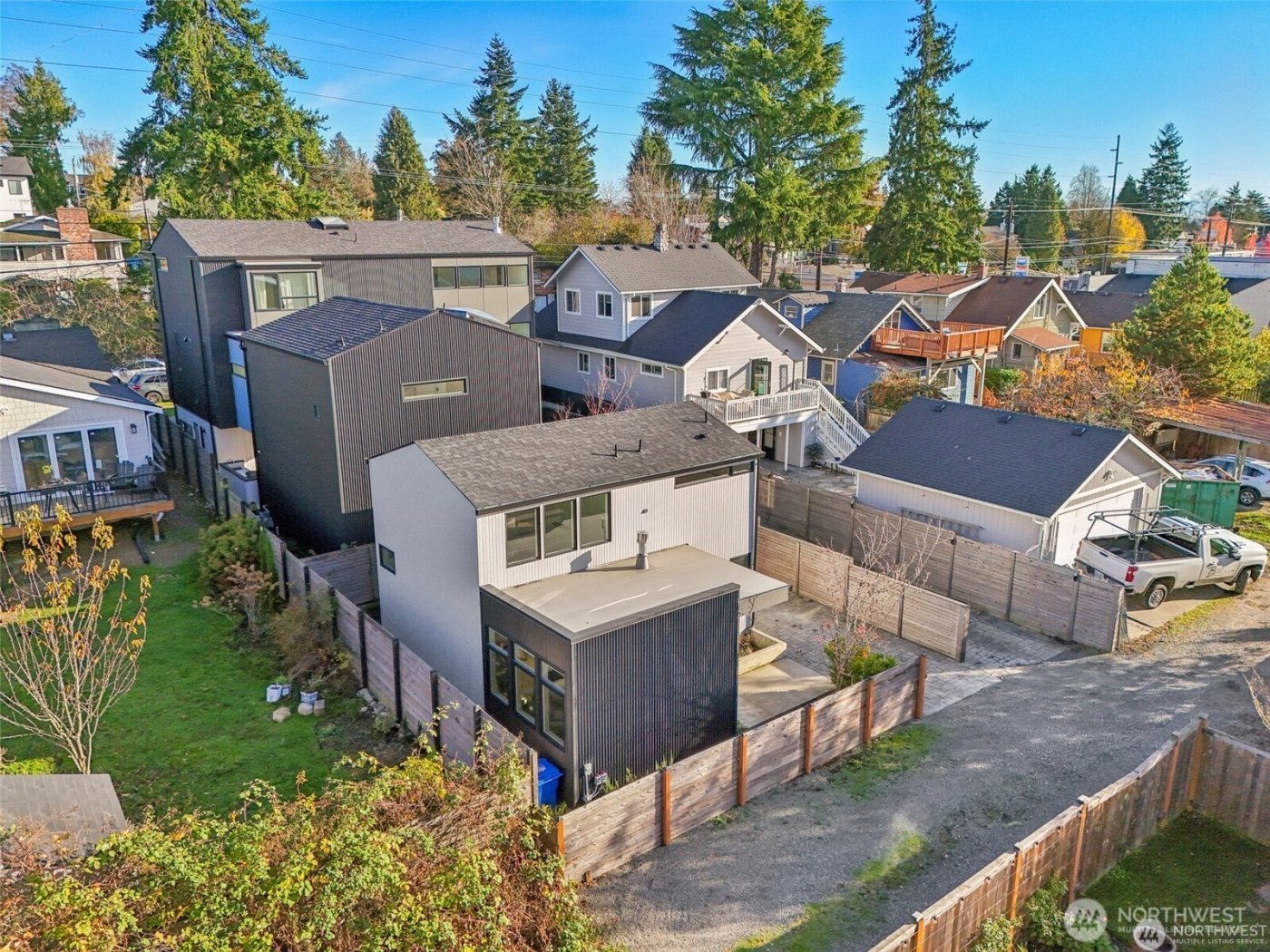 8605 5th Avenue NE #B, Seattle, WA 98115