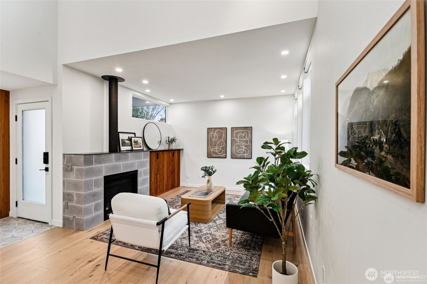 8605 5th Avenue NE #B, Seattle, WA 98115