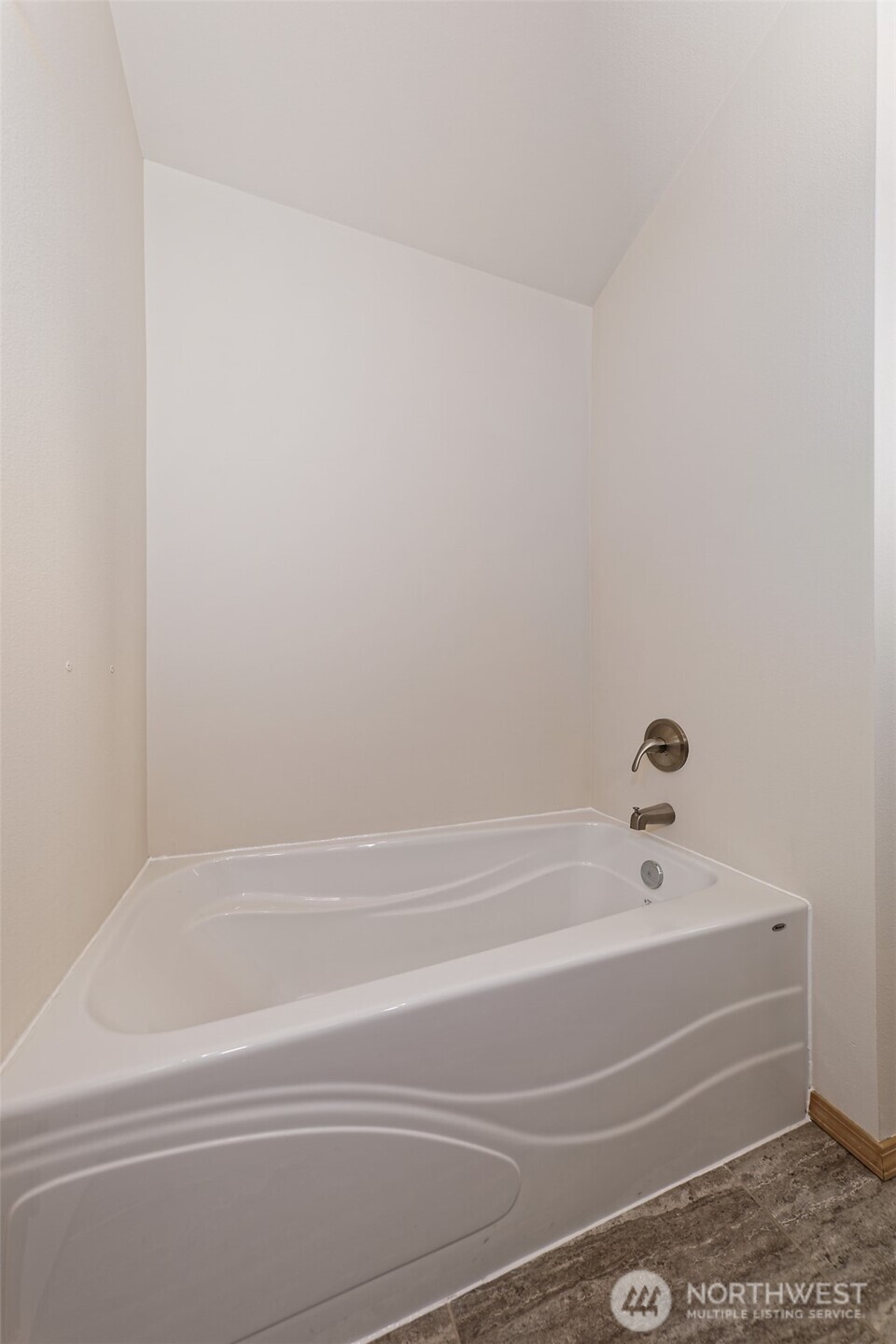 235 E Heights Place N, Belfair, WA 98528