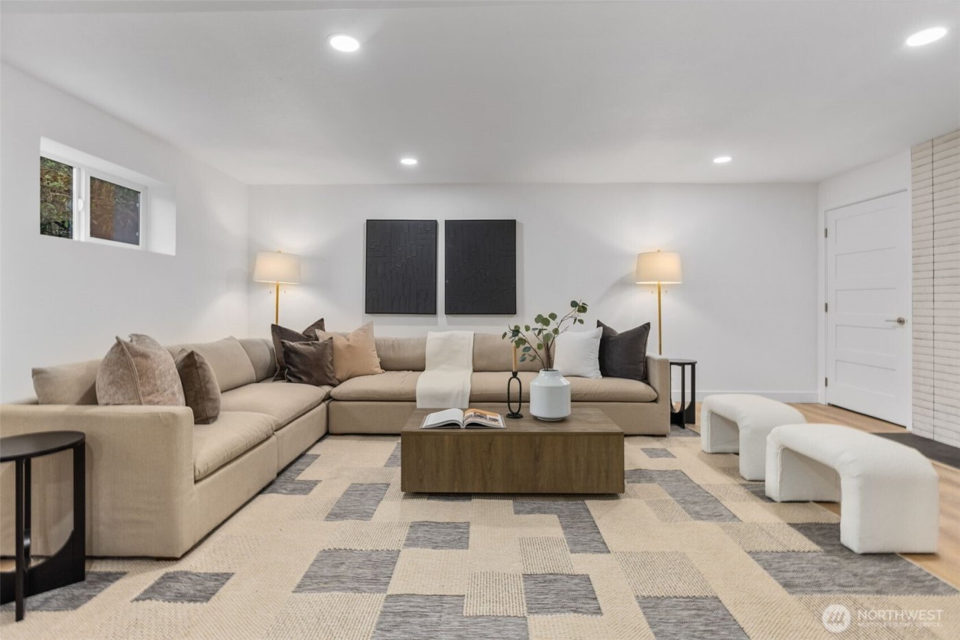 1324 E Walnut Street , Kent, WA 98030