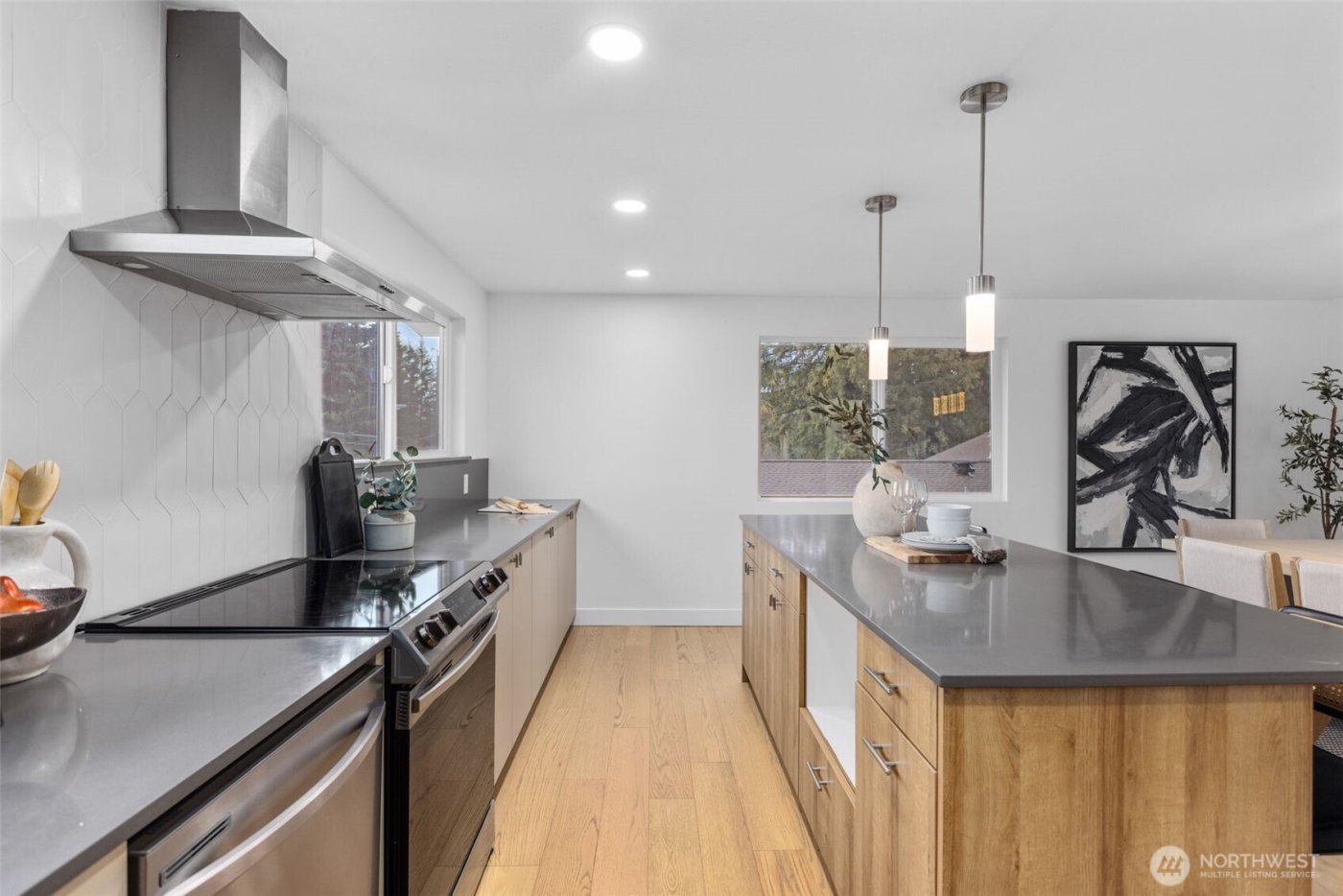 1324 E Walnut Street , Kent, WA 98030