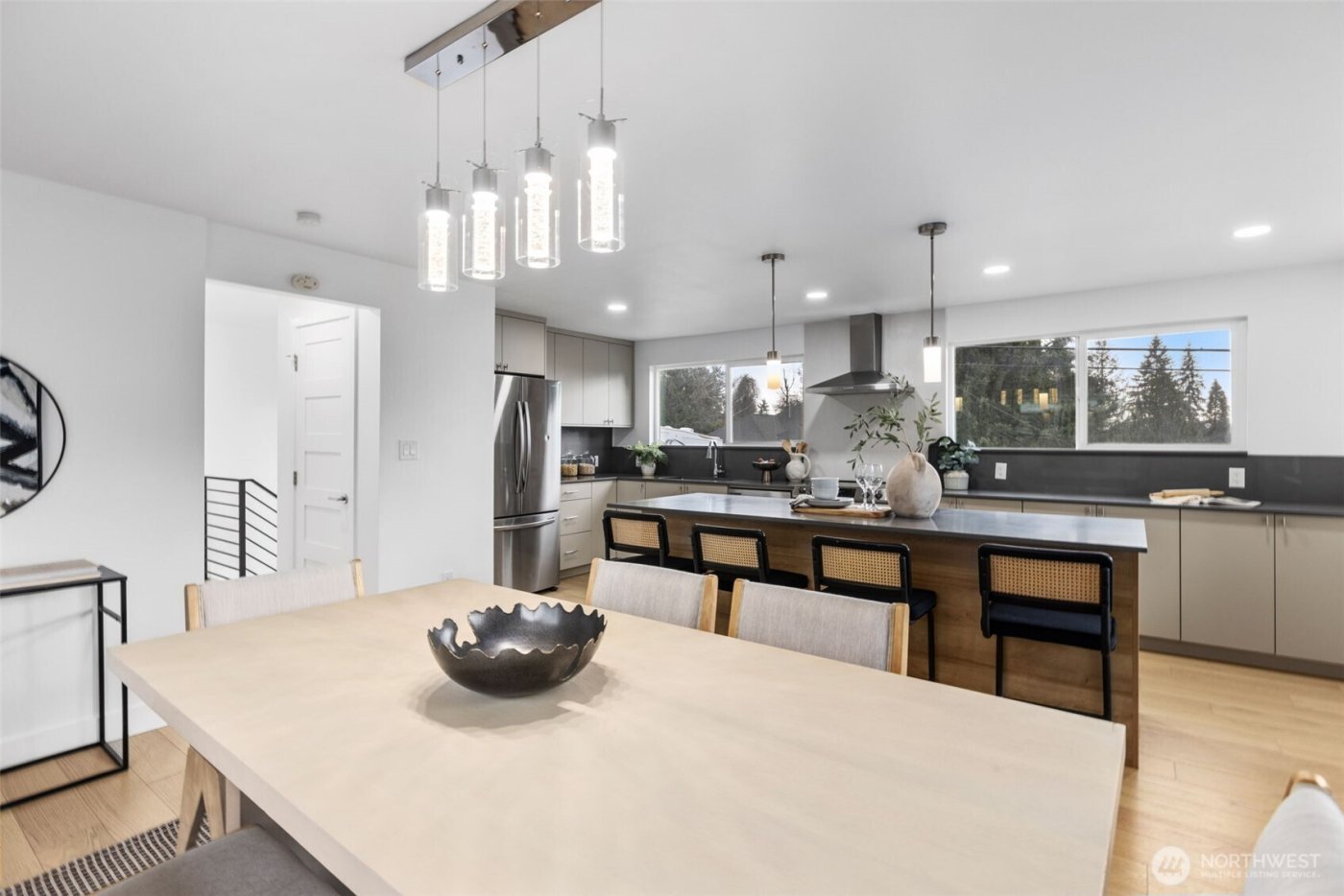 1324 E Walnut Street , Kent, WA 98030