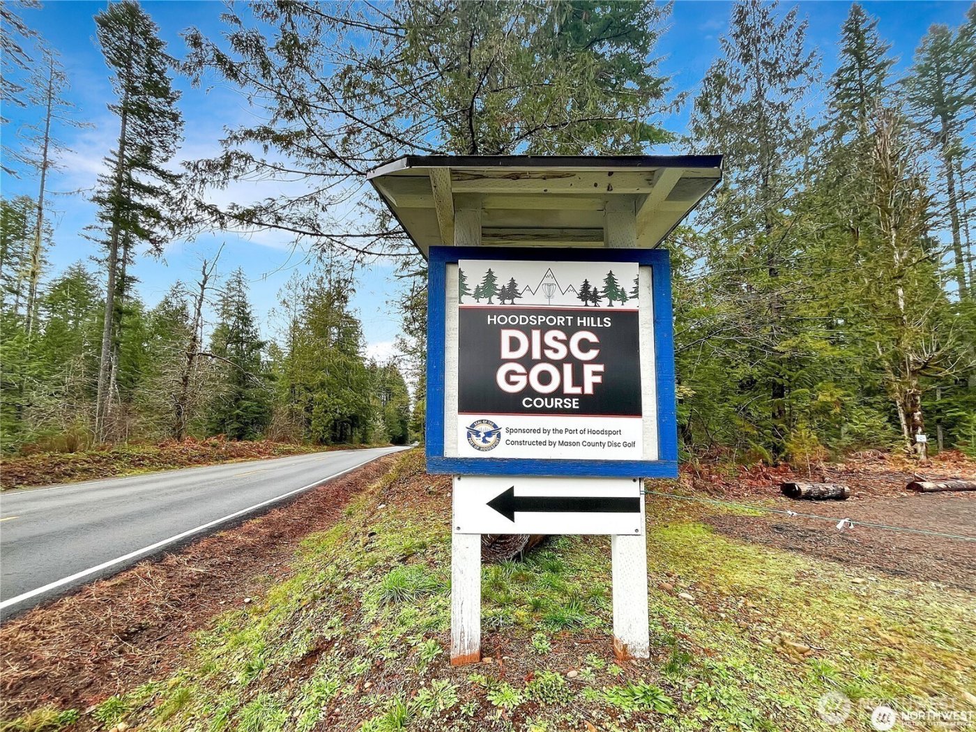 101 N Duckabush Loop W, Hoodsport, WA 98548
