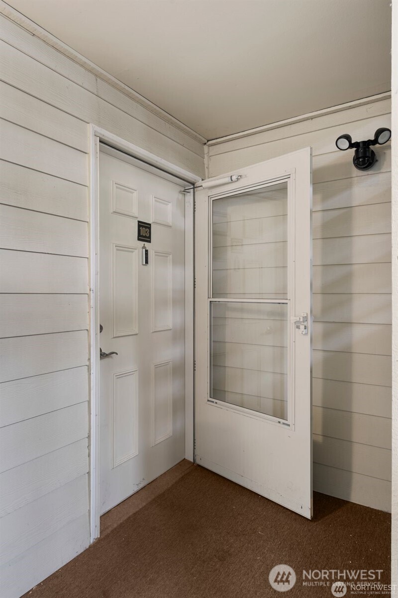 2534 S 317th Street ##103, Federal Way, WA 98003