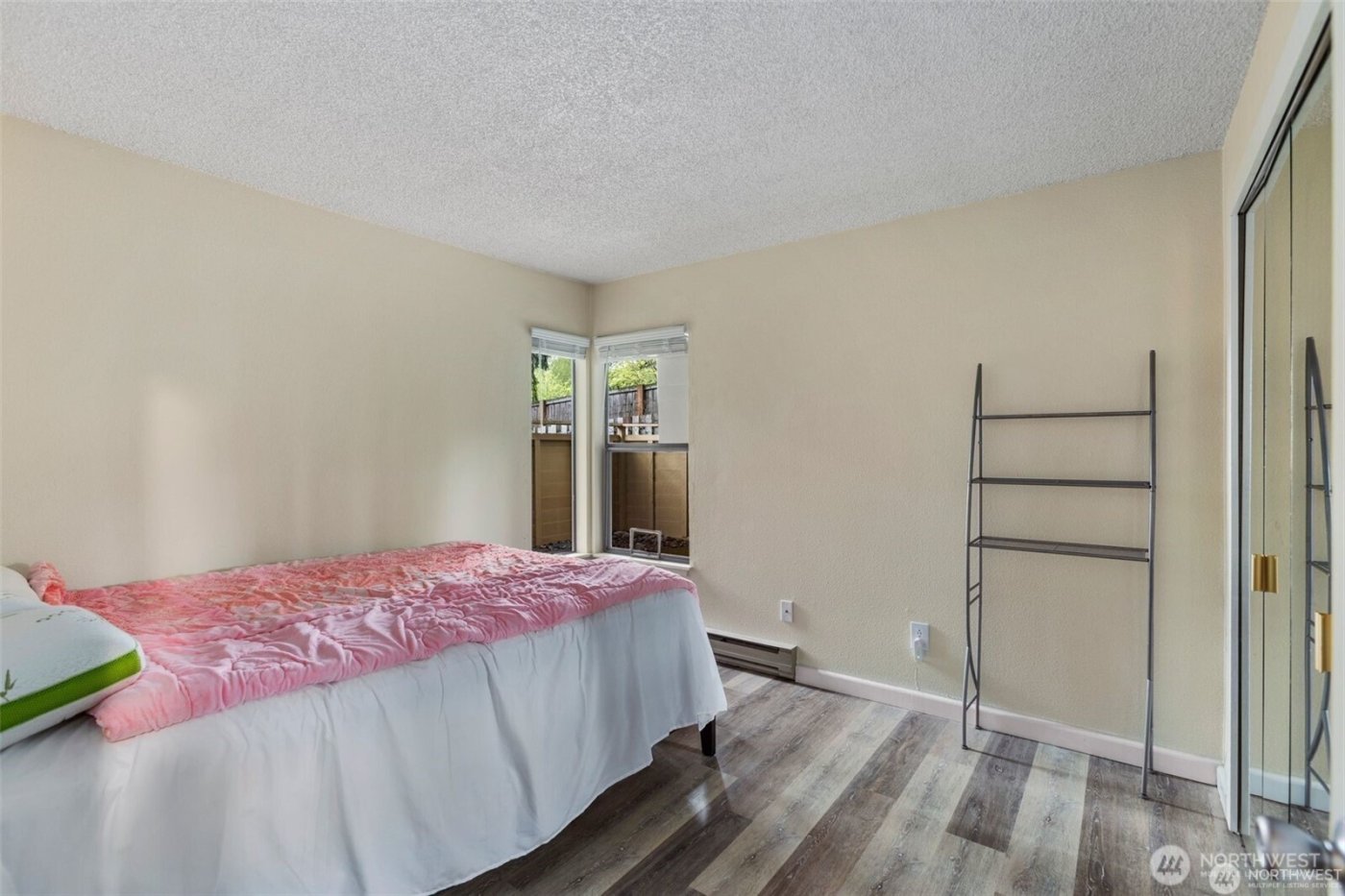 2534 S 317th Street ##103, Federal Way, WA 98003