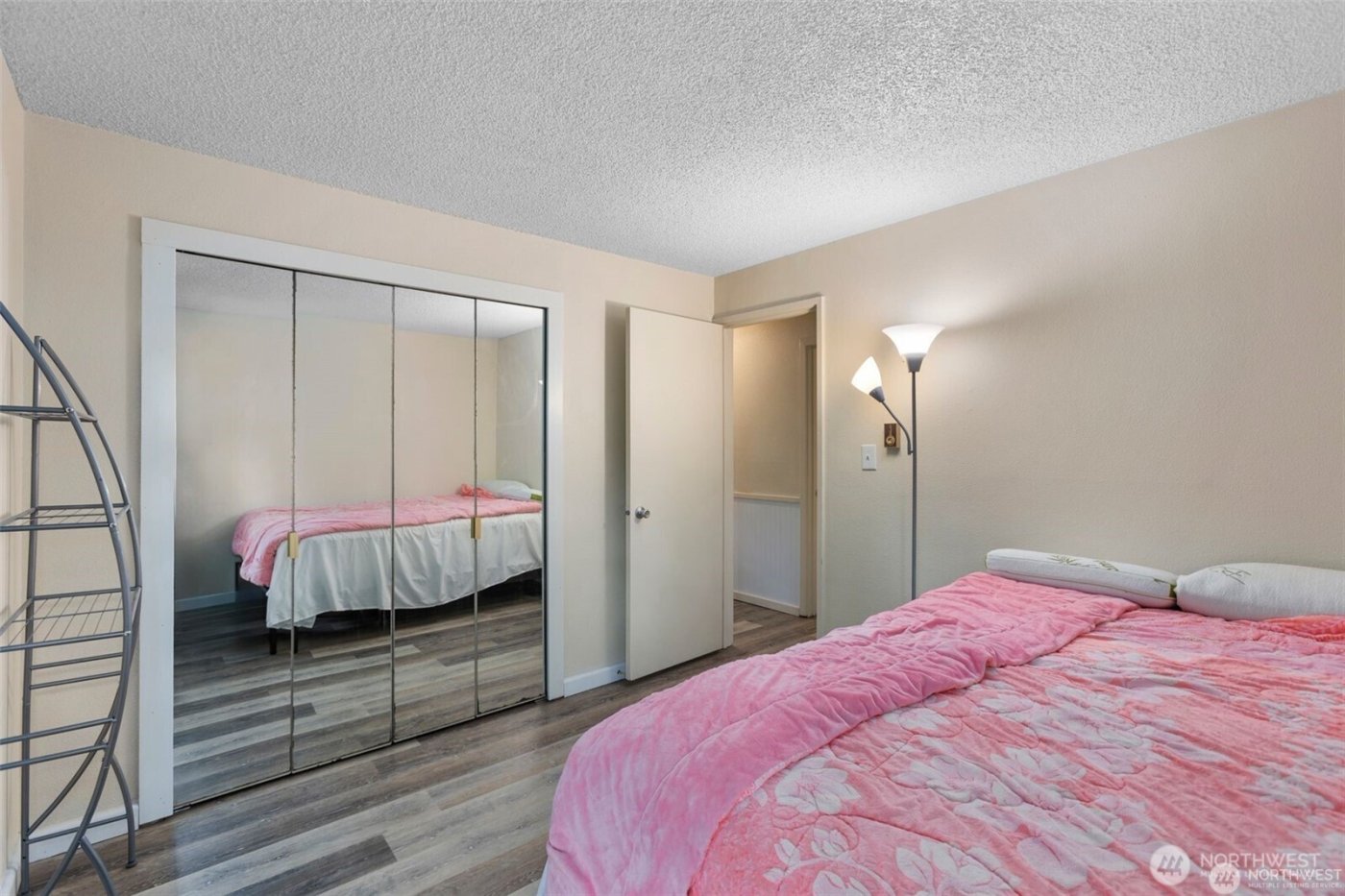 2534 S 317th Street ##103, Federal Way, WA 98003