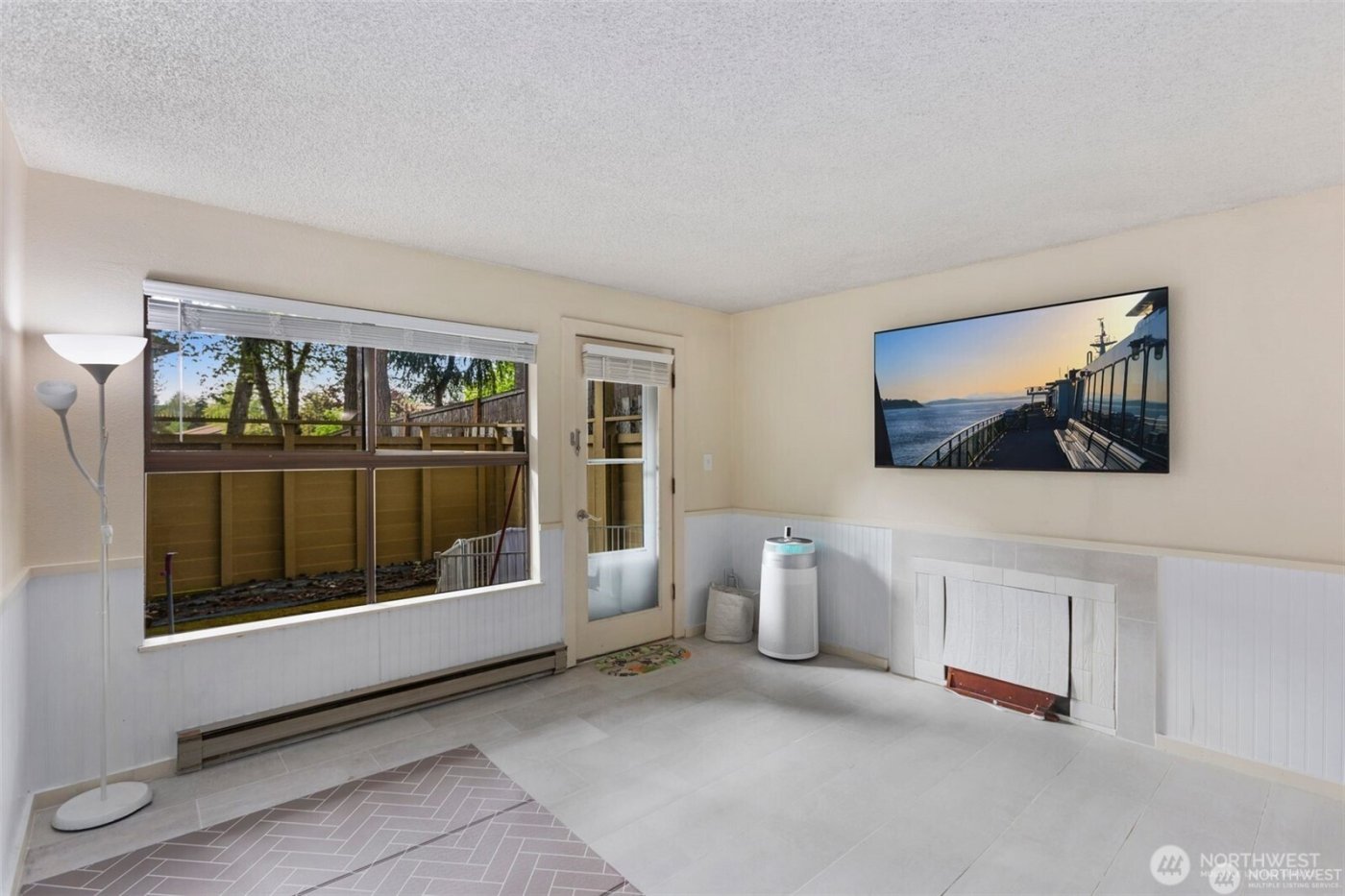 2534 S 317th Street ##103, Federal Way, WA 98003