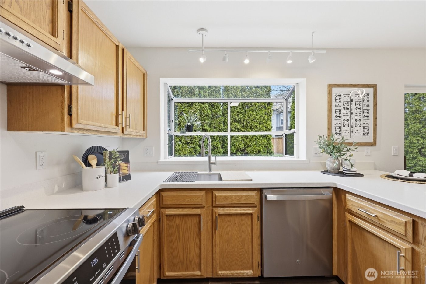 2162 NE Kevos Pond Drive , Poulsbo, WA 98370