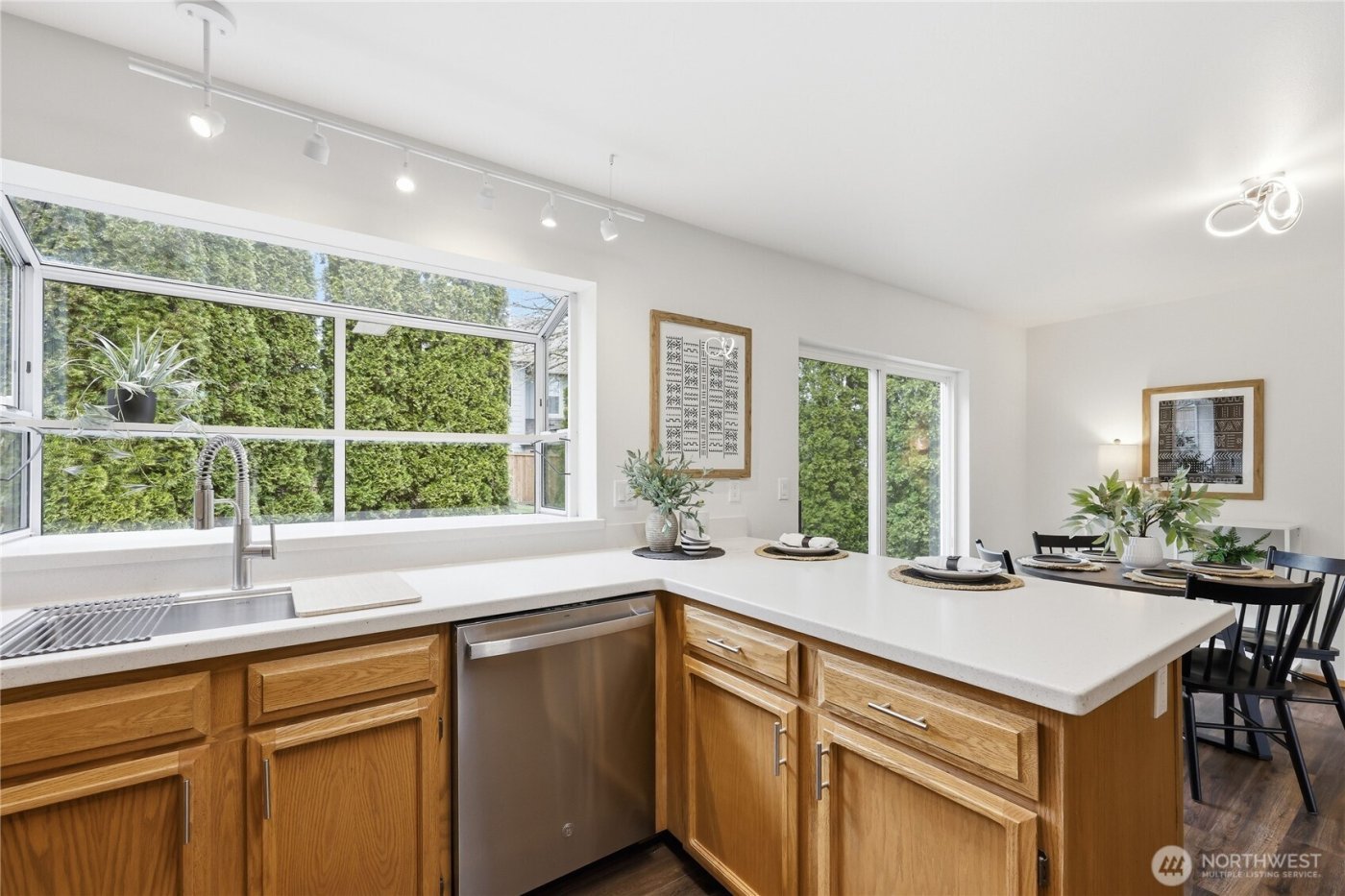 2162 NE Kevos Pond Drive , Poulsbo, WA 98370