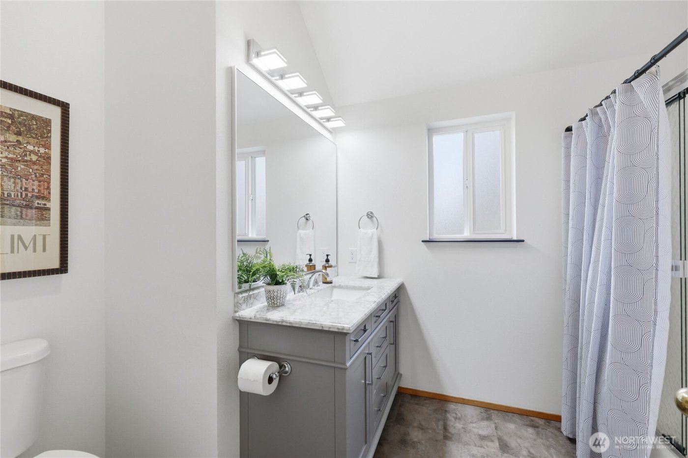 2162 NE Kevos Pond Drive , Poulsbo, WA 98370