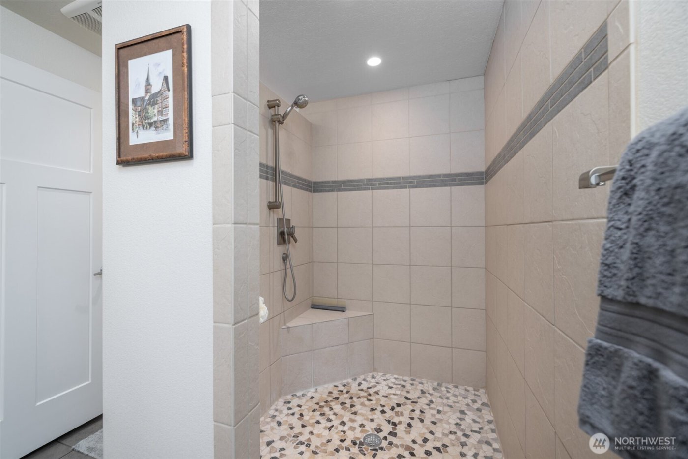 16505 Country Club Drive , Burlington, WA 98233