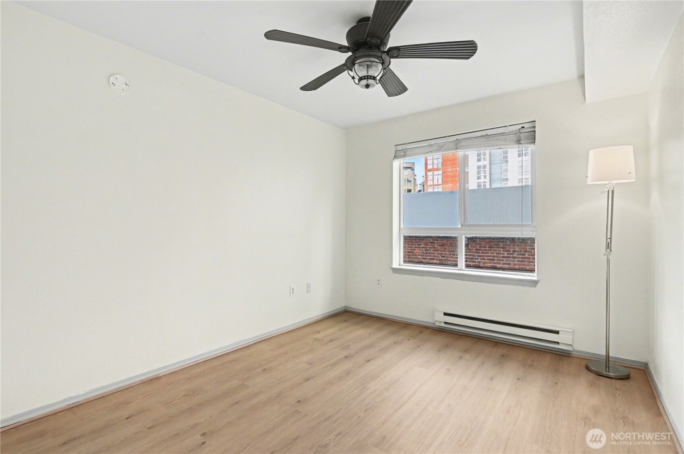 3028 Western Avenue #214, Seattle, WA 98121