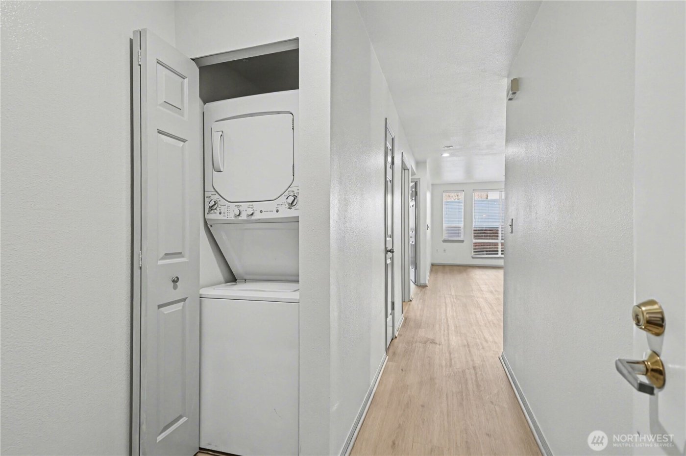 3028 Western Avenue #214, Seattle, WA 98121