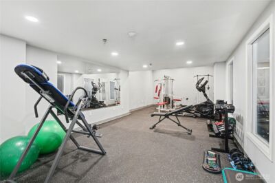 3028 Western Avenue #214, Seattle, WA 98121 - Photo 20